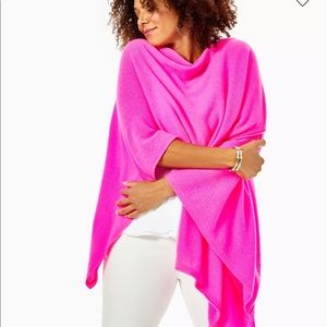 Lilly Pulitzer Terri Cashmere Wrap in Raz Berry